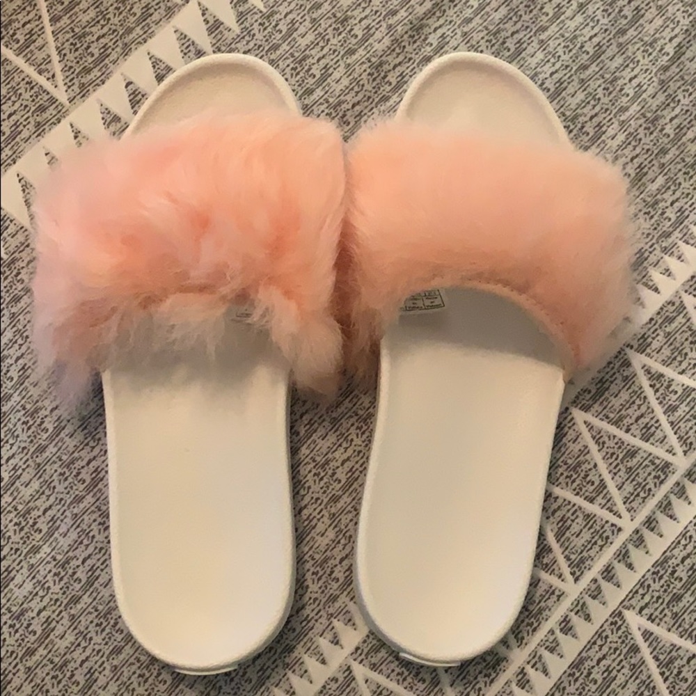 UGG Pink Slides